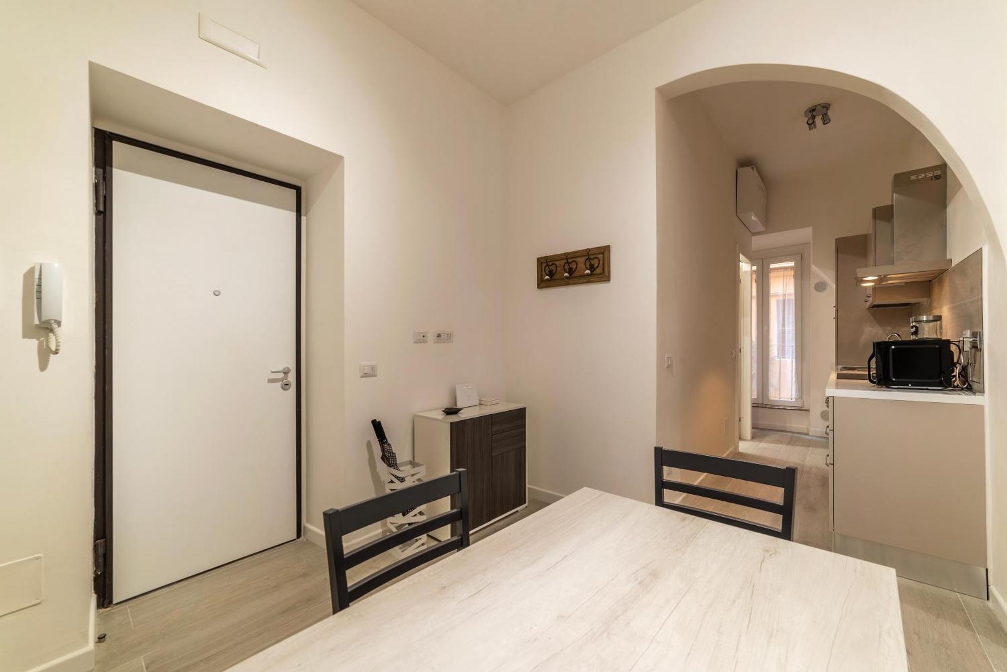 Terme Di Traiano Apartment - 10 Min Dal Colosseo Roma Dış mekan fotoğraf